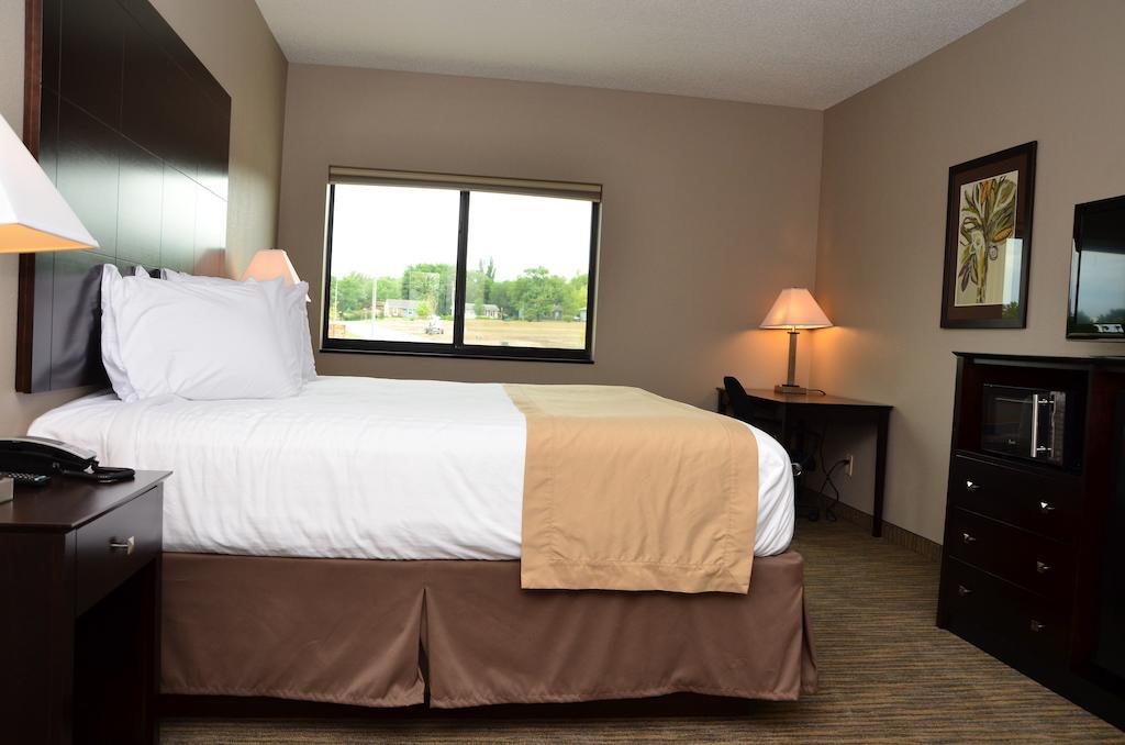 Qube Hotel - Polk City Bilik gambar