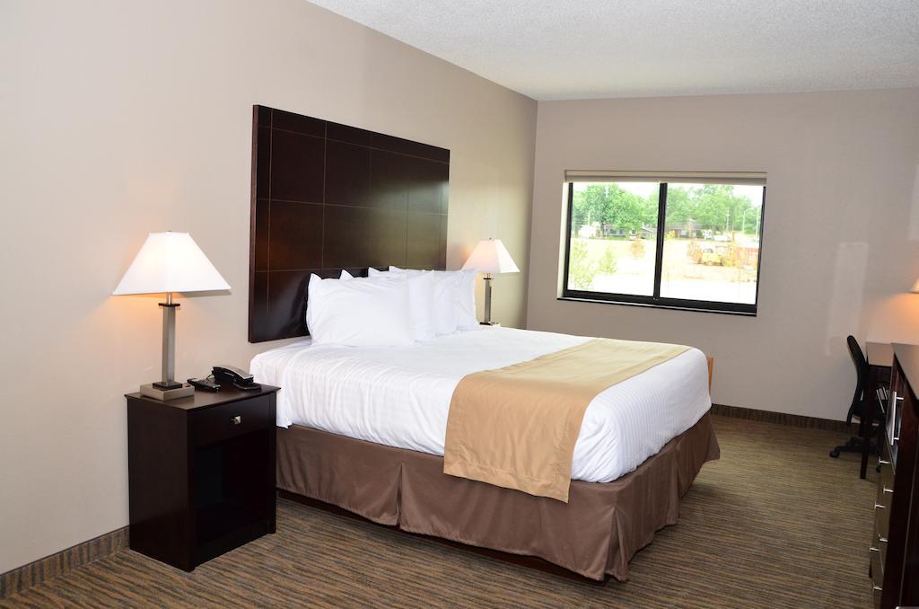 Qube Hotel - Polk City Bilik gambar