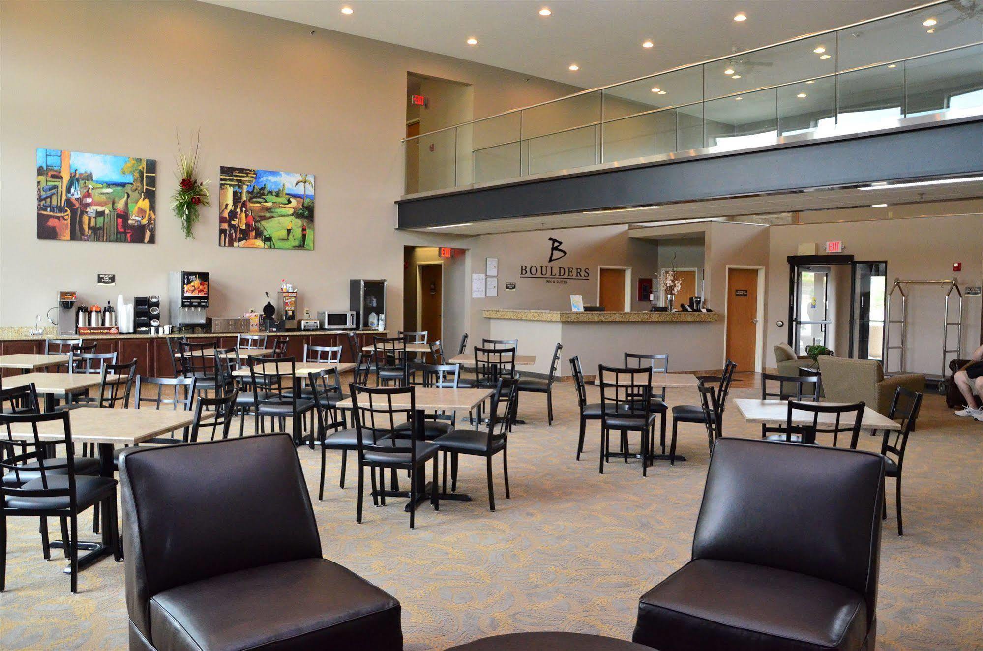 Qube Hotel - Polk City Luaran gambar